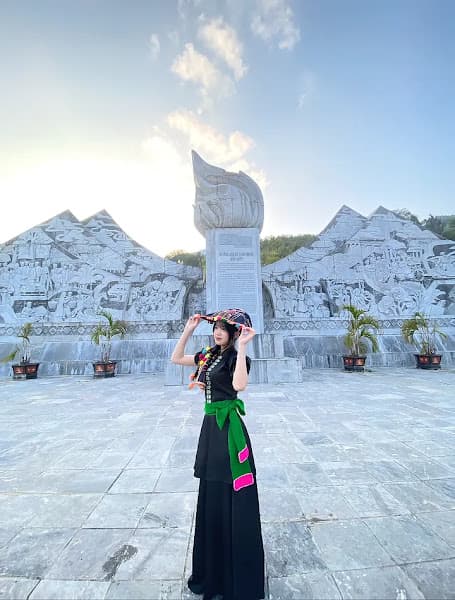 Hình ảnh Khu Di Tích Lịch Sử Bản Lướt - 2