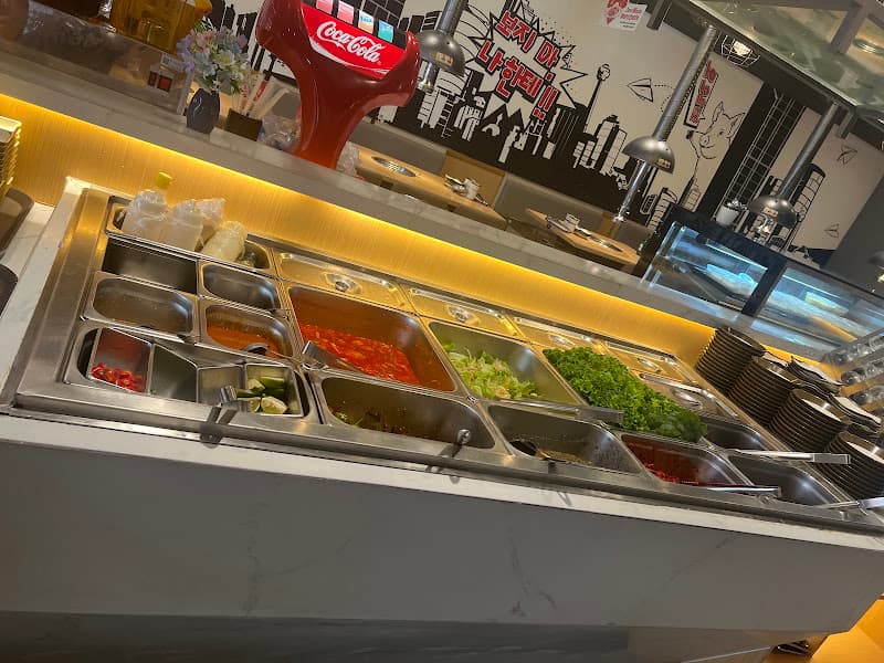 Hình ảnh GoGi House - 2