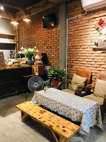 Laxanh tea and coffee