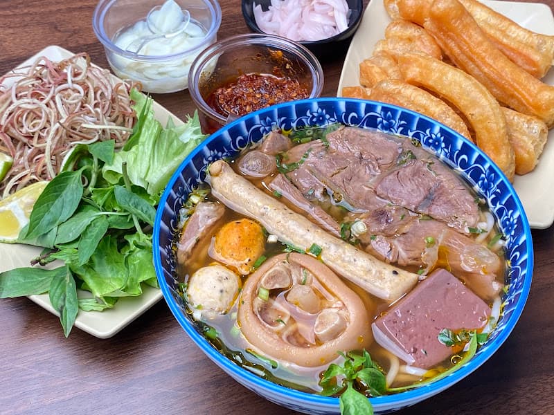 Hình ảnh Bún Bò A Tùng - 4