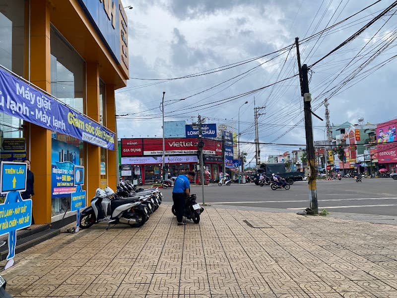 Hình ảnh Siêu thị Điện Máy Xanh Yên Thế - 4