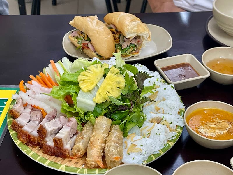 Ảnh bìa Cuốn Việt Xưa