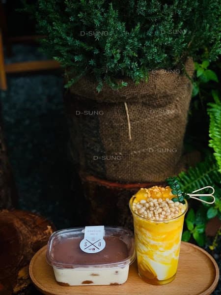 Hình ảnh D-Sung Coffee & Bakery - 2