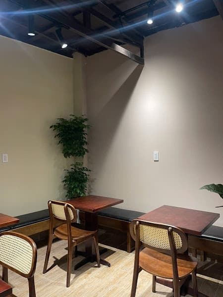 TRẠM DỪNG COFFEE & TEA