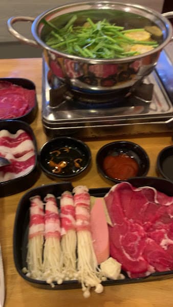 Hình ảnh Lẩu Thái TOM YUM - 2