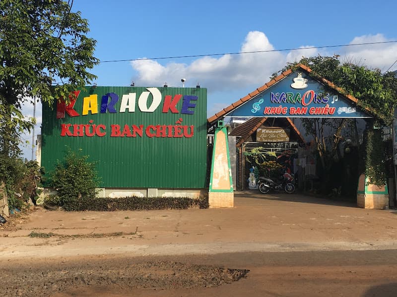 Ảnh bìa KARAOKE KHÚC BAN CHIỀU