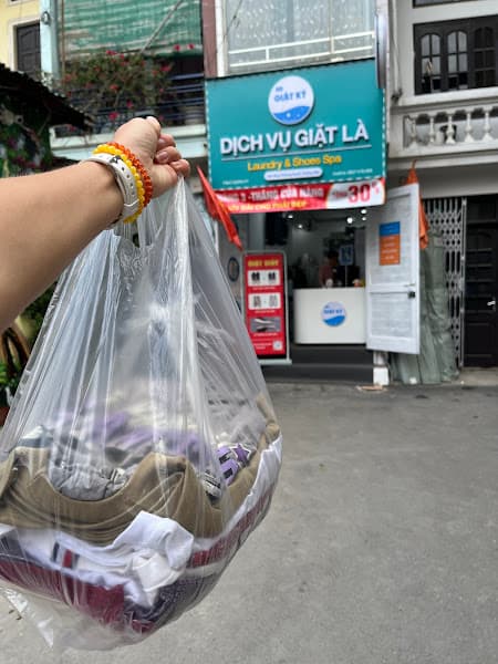 Hình ảnh Tiệm Giặt Ký - Laundry & Shoes Spa No.26 - Ngõ 12B Lý Nam Đế - 2