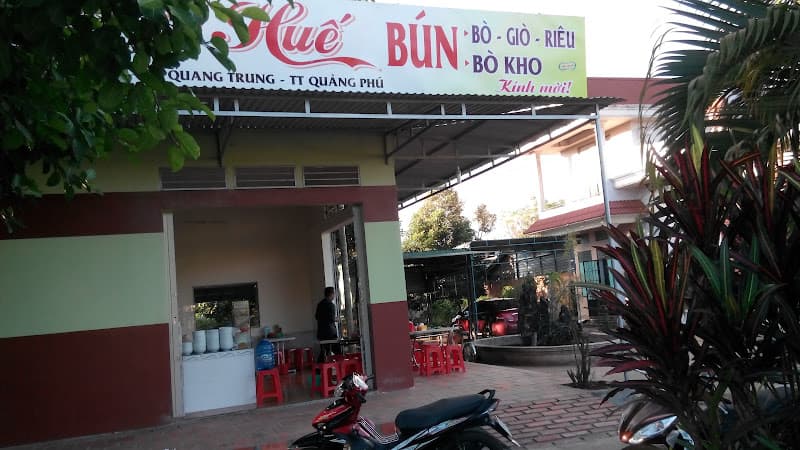 Quán ăn sáng O Huế