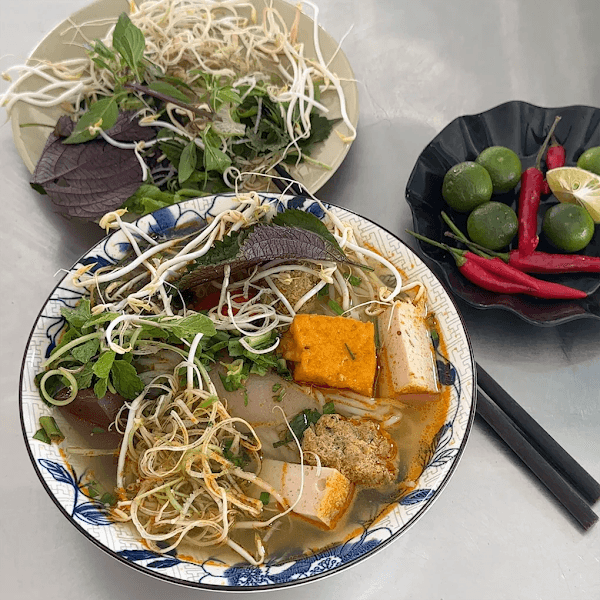 Hình ảnh Út - Bún riêu cua thập cẩm Sài Gòn - 4