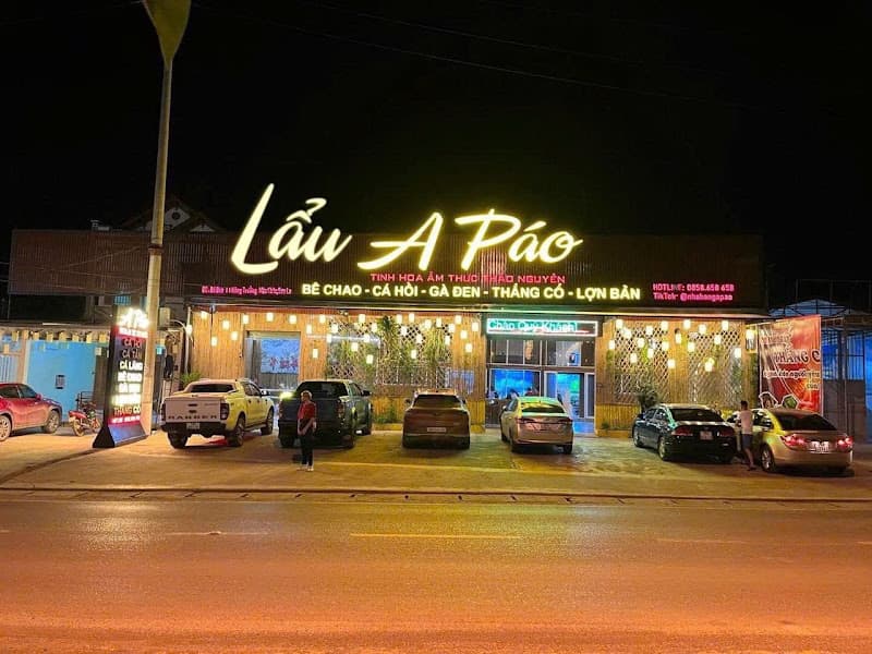 Nhà Hàng Lẩu A Páo Mộc Châu