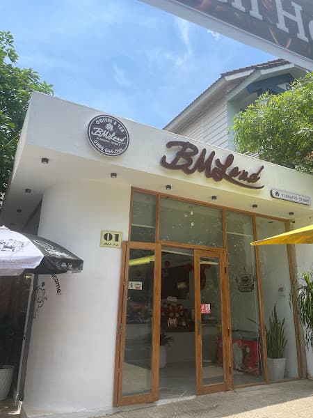 Ảnh bìa 01.More Coffee