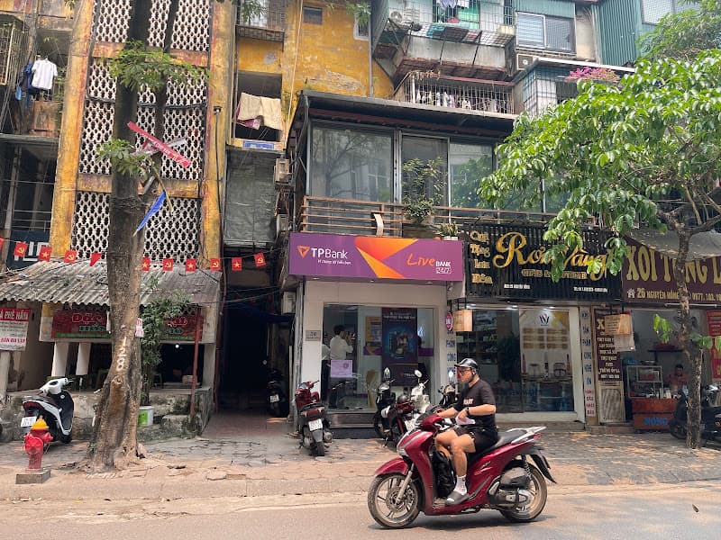 Hình ảnh TPBank LiveBank Nguyên Hồng Đống Đa - 4