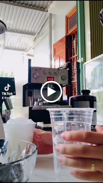 Hình ảnh Cafe Coffee House - 3