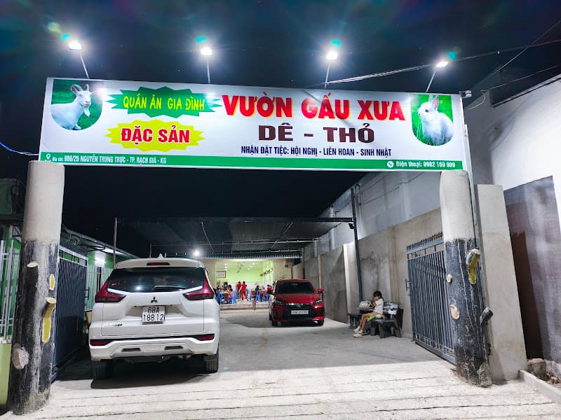 Quán ăn gia đình Vườn Gấu Xưa