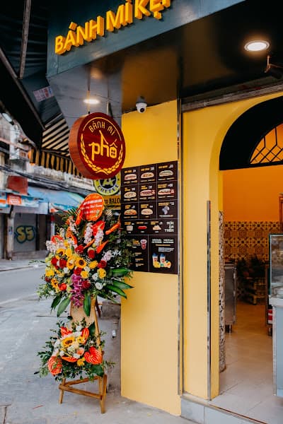 Hình ảnh Bánh mì Phố - 3