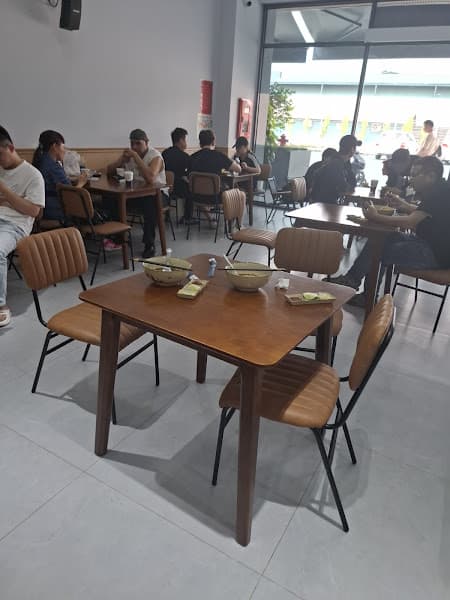 Hình ảnh Viral7 Coffee & Restaurants - 2