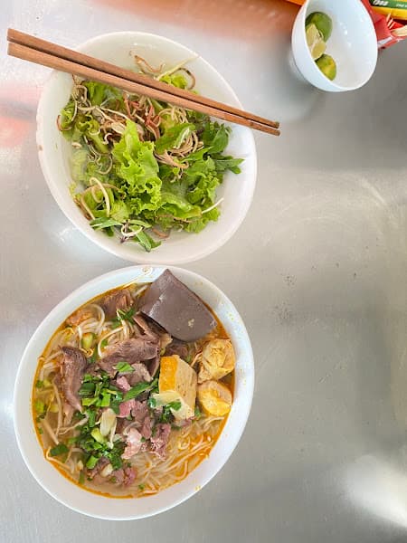 Hình ảnh Bún bò Huế - Tý Đỉnh - 5