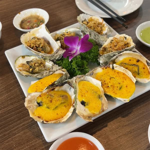 Hình ảnh Nhà hàng hải sản Tuấn Năm 1 Sầm Sơn - 2