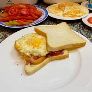 Hình ảnh Bánh mì và café A.T - 3