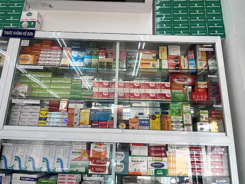 Hình ảnh Nhà Thuốc FPT Long Châu - 3