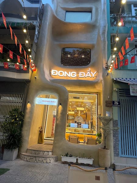 Hình ảnh Coffee - Bánh Mì Đong Đầy - 2