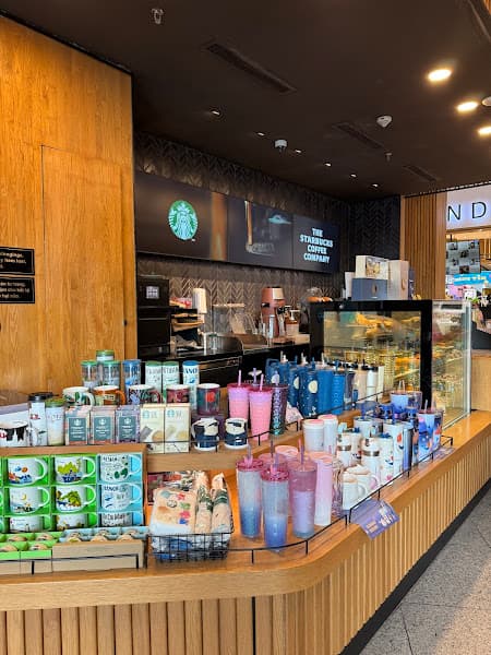Hình ảnh Starbucks Aeon Mall Long Biên - 2