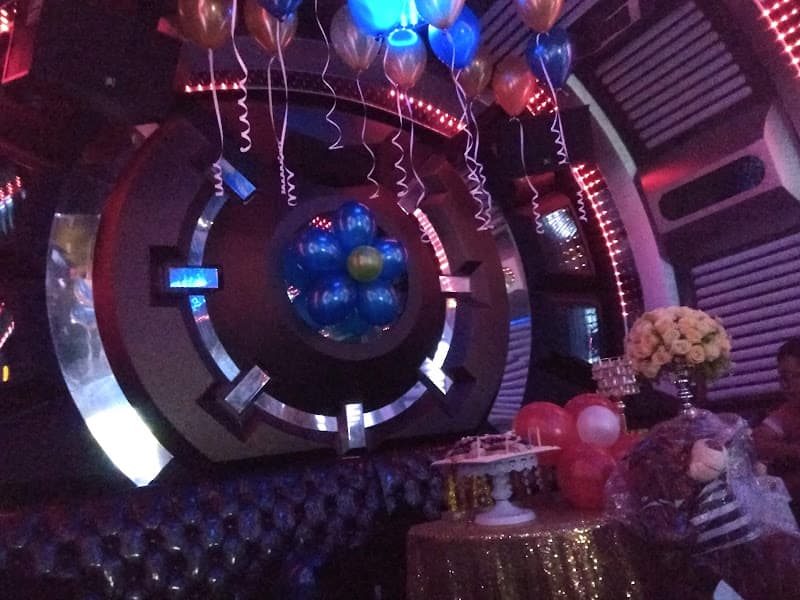 Hình ảnh Karaoke Sinh Đôi SUPER VIP - 2