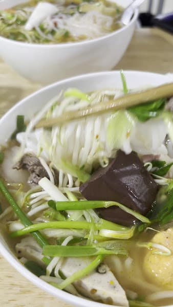 Hình ảnh Quán Phanh Mít - Bún Bò Huế & Bún Gà Ao Sen - 8