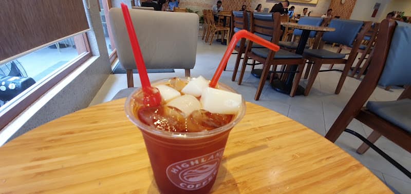 Hình ảnh Highlands Coffee Quốc Lộ 13 - 5
