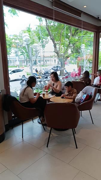 Hình ảnh Highlands Coffee VTV Hue - 2