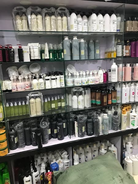 Hương Quang Mỹ Phẩm