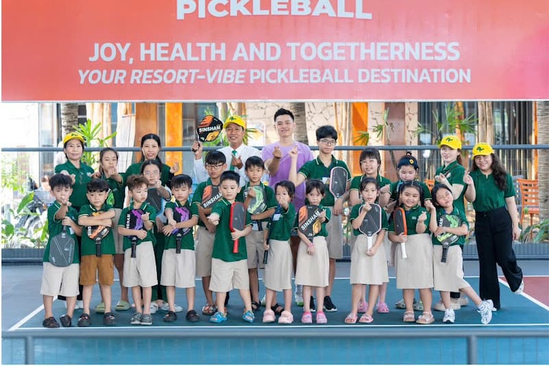 Hình ảnh Sân Bóng đá ,Pickleball ,Hồ bơi Nam Anh - 2