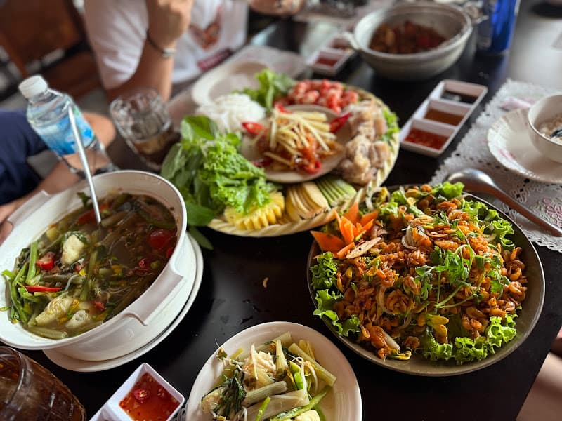 Hình ảnh Quán Ăn Gia Đình LỮ GIA - 6