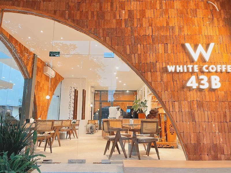 Ảnh bìa White Coffee.