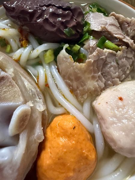 Hình ảnh Bún Bò Huế O Hường (Cơ sơ 1) - 4