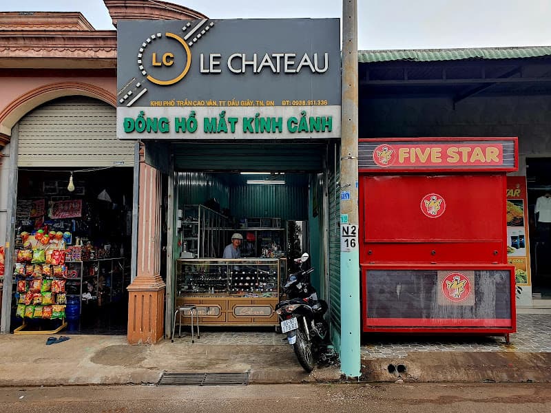 Ảnh bìa Nhà Thuốc FPT Long Châu