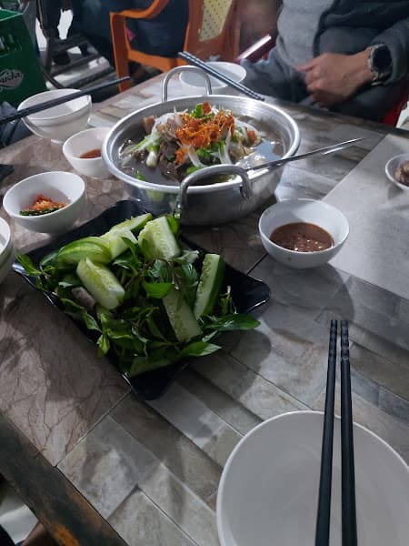 Ảnh bìa Bún bò chân giò