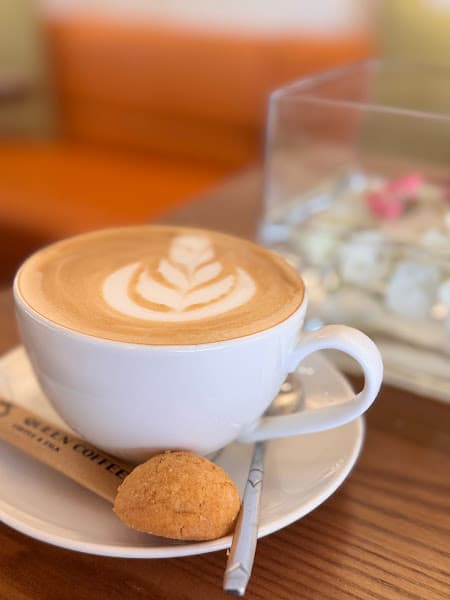 Hình ảnh Queen Coffee & Talk Mường Thanh - 3