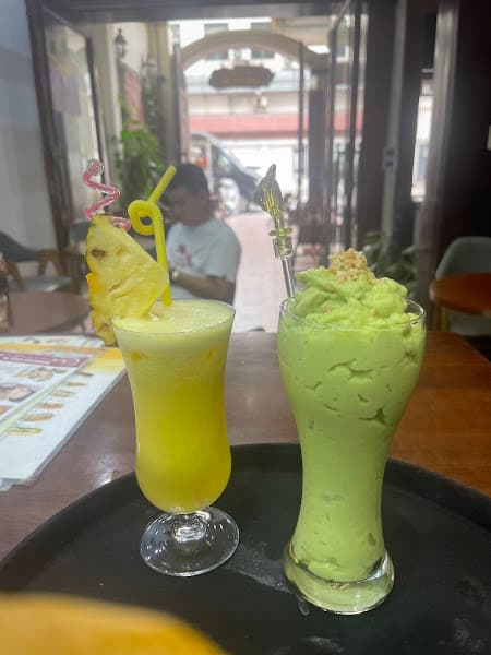 Hình ảnh Cafe ban mê - bánh mì -fast food -8 A anh đào bãi cháy hạ Long quảng ninh.. - 3