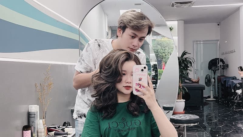 Ảnh bìa Juno Hair