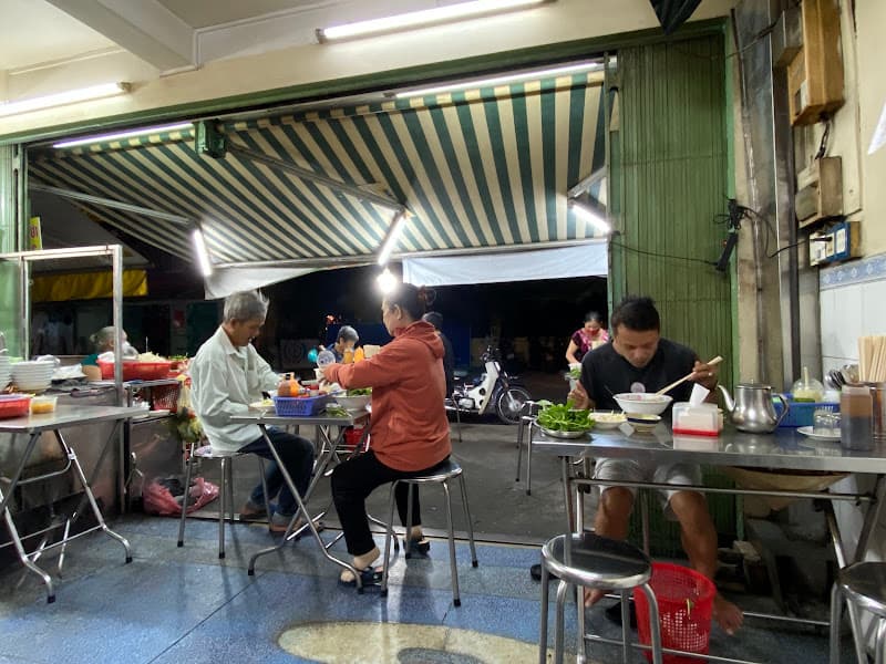 Phở Phan Bội Châu