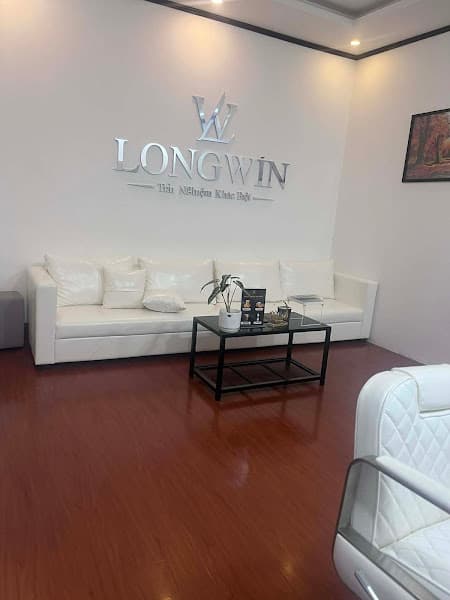 Hình ảnh Thế Giới Tóc Nam LongWin - Cắt Tóc, Ráy Tai, Gội Đầu Massage Cao Lãnh - 2