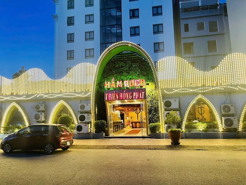 Hình ảnh Hầm rượu Thiên Hồng Phát - 2