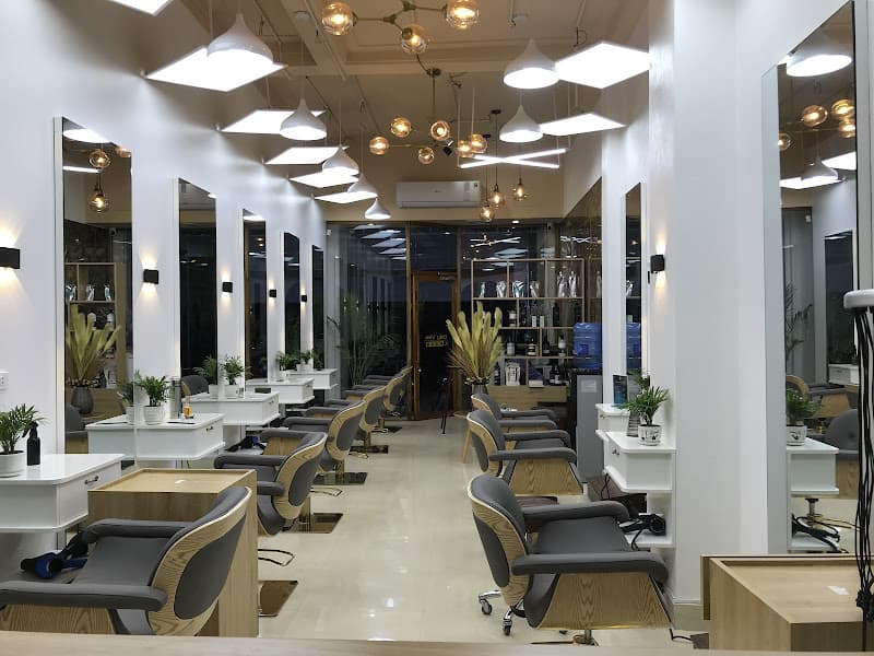 Hình ảnh MV Hair Salon - Khối 5 Thị Trấn Cầu Giát - 3
