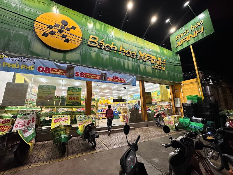 Siêu thị Bách hoá XANH QL22B