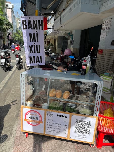 Hình ảnh Bánh Mì Xíu Mại Đường Số 45 Quận 4 - 7