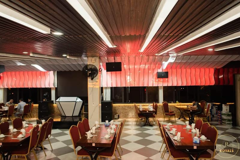 Hình ảnh Karaoke Royal club - 2