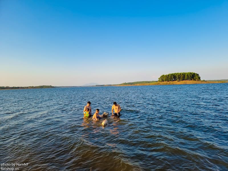 Hình ảnh Song Ray Lake Camping (Tạm đóng cửa để sửa chữa, nâng cấp) - 4