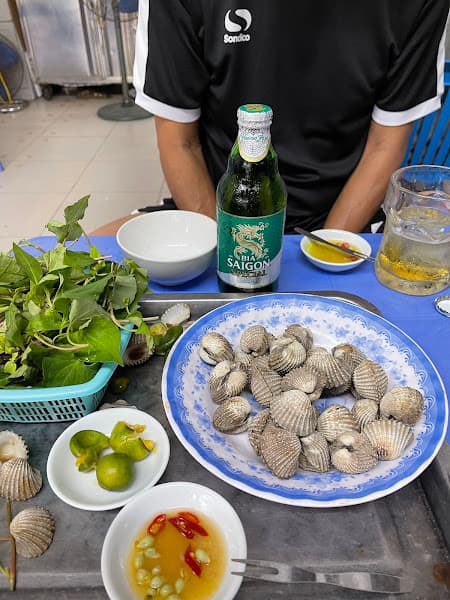 Hình ảnh Quán Hải Sản Gia Đình Trấn Vũ - 2