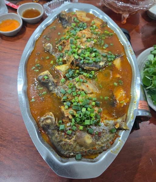 Hình ảnh Nhà Hàng Suối Đá. - 2